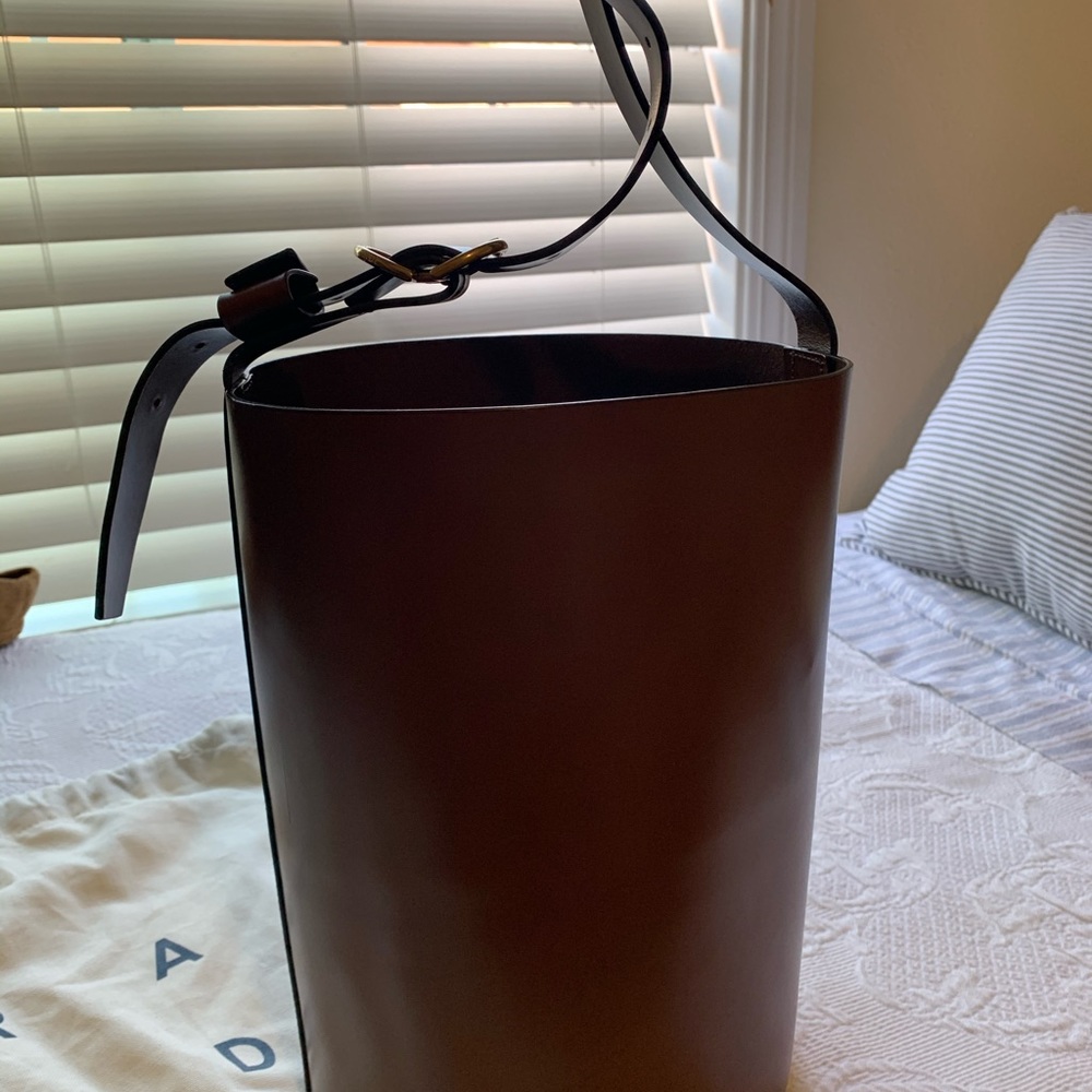 Trademark tall bucket